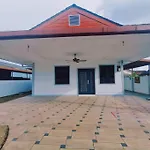 Ipoh Stadium-18 Pax